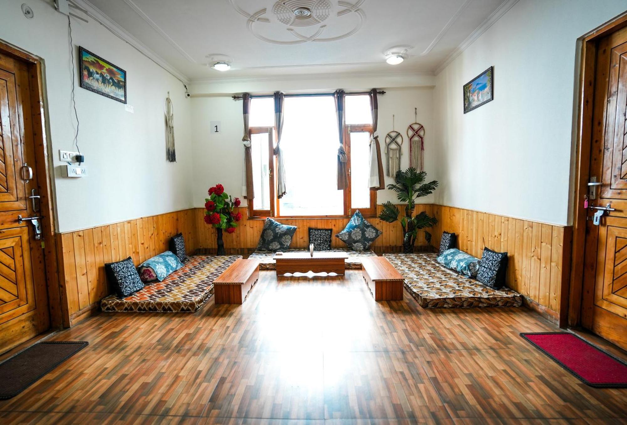 Zen Villa Manāli Exterior foto
